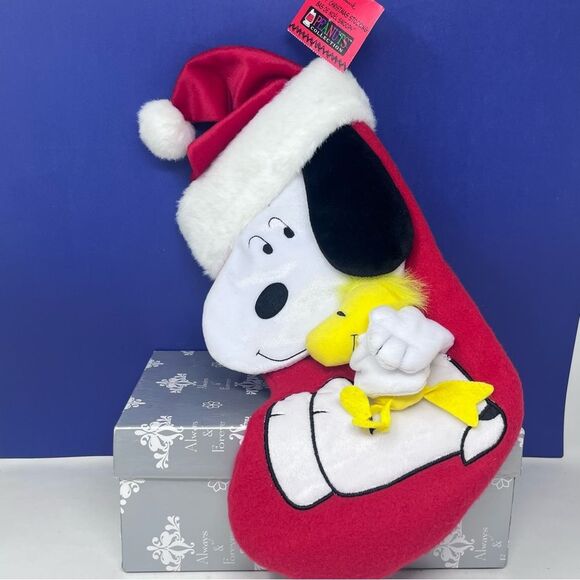 Hallmark Peanuts Collection Snoopy w/ detachable Woodstock Stocking NWT - Picture 1 of 11